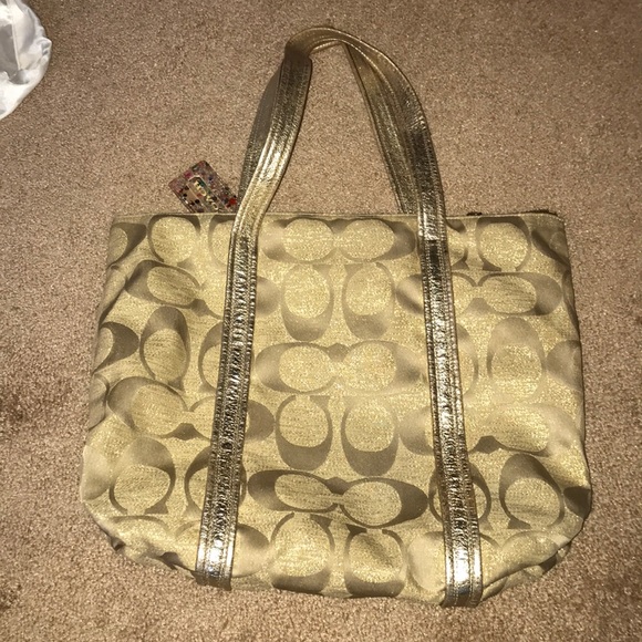 Bag - Picture 2 of 6